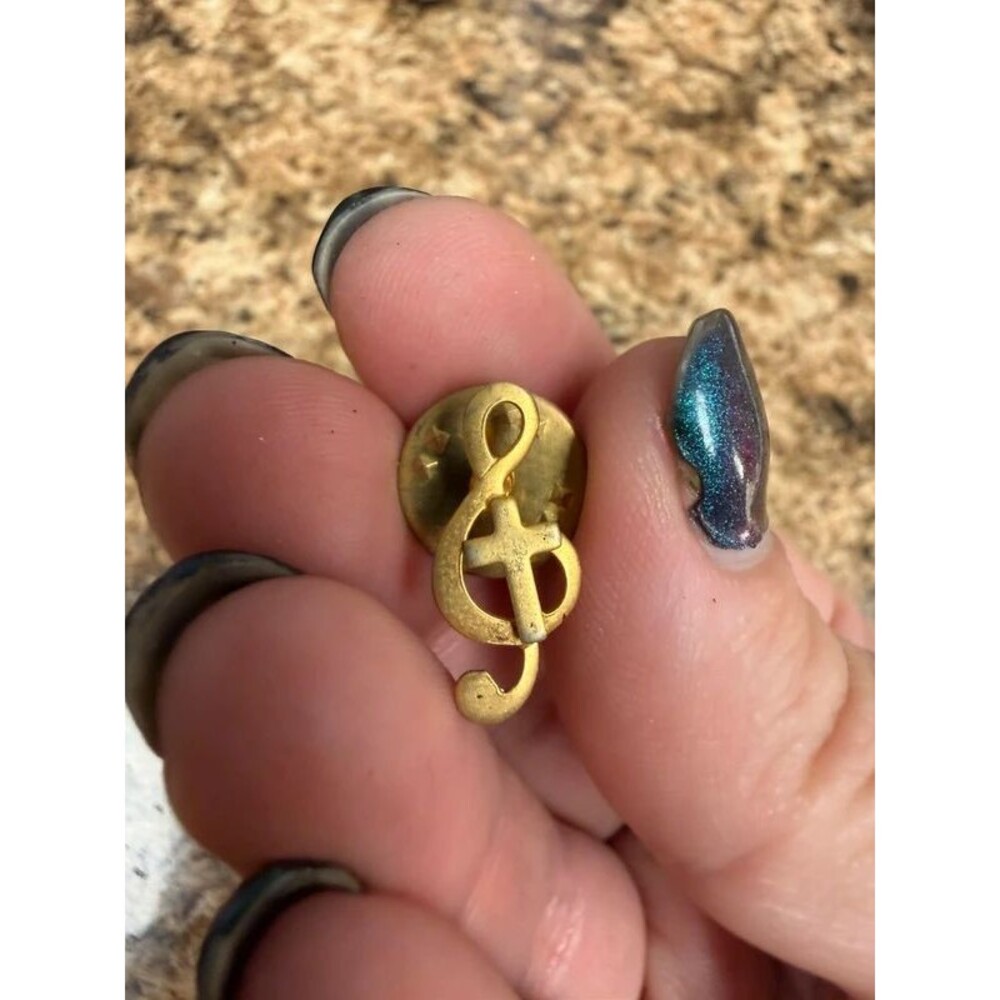 Vintage Christian Cross Treble Clef Lapel Pin Gold Tone Choir Church Music